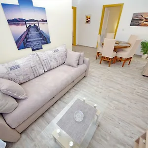 https://apartments-nardela.hotelinzadar.com